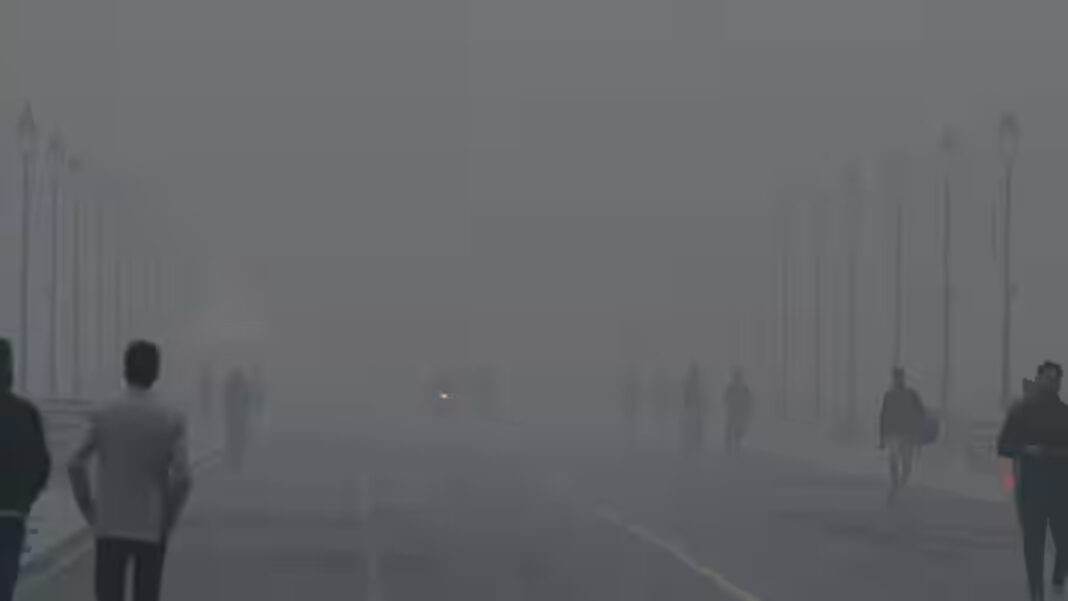 Aaj ka Mausam: दिल्ली में कड़ाके की ठंड, यूपी-बिहार में घने कोहरे की चेतावनी, जानें बाकी राज्यों का हाल | Aaj Ka Mausam Weather Forecast Today 08 December Aaj Ka Mausam Kaisa Rahega Imd Alert Cold Wave Rain Delhi UP Aaj ka Mausam: दिल्ली में कड़ाके की ठंड, यूपी-बिहार में घने कोहरे की चेतावनी, जानें बाकी राज्यों का हाल | Aaj Ka Mausam Weather Forecast Today 08 December Aaj Ka Mausam Kaisa Rahega Imd Alert Cold Wave Rain Delhi UP