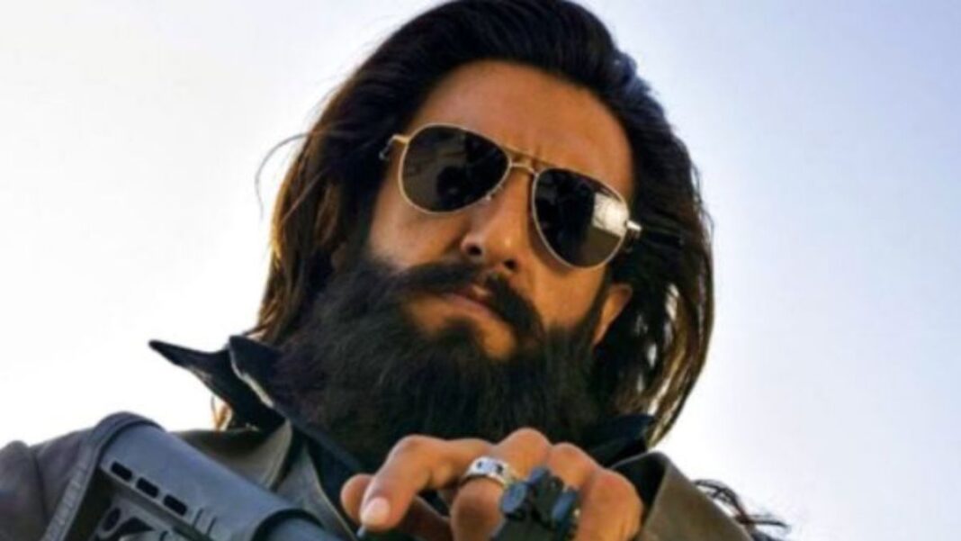 Dhurandhar Box Office Collection Day 2: ‘धुरंधर’ ने दूसरे दिन की धुंआधार कमाई, तोड़े इन फिल्मों के रिकॉर्ड | Dhurandhar Box Office Collection Day 2: Ranveer Singh Movie Dhurandhar day 2 earning, budget, fee Dhurandhar Box Office Collection Day 2: ‘धुरंधर’ ने दूसरे दिन की धुंआधार कमाई, तोड़े इन फिल्मों के रिकॉर्ड | Dhurandhar Box Office Collection Day 2: Ranveer Singh Movie Dhurandhar day 2 earning, budget, fee