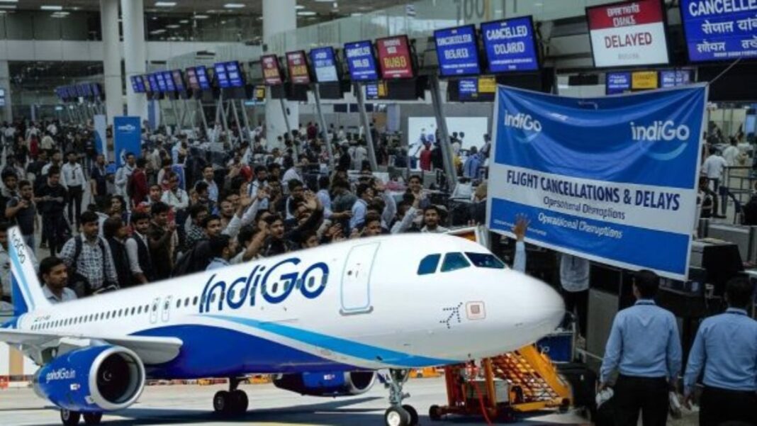 IndiGo Crisis: इंडिगो में गड़बड़ी पहले से थी फिर समस्या क्यों छुपाई गई? एयरलाइन पर सरकार ने उठाया बड़ा सवाल | IndiGo Crisis Govt Reveals Airline Flagged No Issues in Dec 1 Meeting Blames Internal System news IndiGo Crisis: इंडिगो में गड़बड़ी पहले से थी फिर समस्या क्यों छुपाई गई? एयरलाइन पर सरकार ने उठाया बड़ा सवाल | IndiGo Crisis Govt Reveals Airline Flagged No Issues in Dec 1 Meeting Blames Internal System news