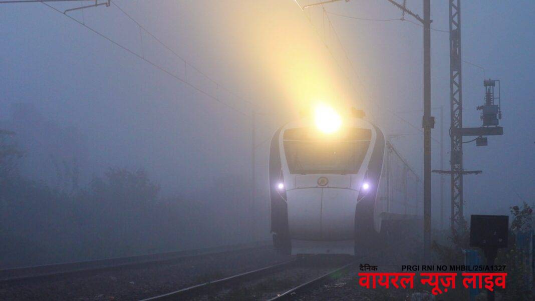 मुंबई-अहमदाबाद रूट पर बुलेट ट्रेन शुरू होने से पहले बढ़ेगी सुपरफास्ट ट्रेनों की गति, रेलवे की विशेष योजना | Indian Railways Mumbai-Ahmedabad route superfast trains speed increase before bullet train launch मुंबई-अहमदाबाद रूट पर बुलेट ट्रेन शुरू होने से पहले बढ़ेगी सुपरफास्ट ट्रेनों की गति, रेलवे की विशेष योजना | Indian Railways Mumbai-Ahmedabad route superfast trains speed increase before bullet train launch