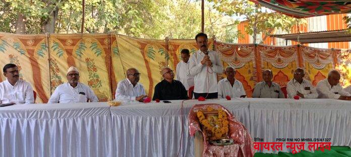 मुक्ताईनगर येथे रामरोटी आश्रमाचा १ जानेवारी रोजी १९ वा वर्धापनदिन साजरा. मुक्ताईनगर येथे रामरोटी आश्रमाचा १ जानेवारी रोजी १९ वा वर्धापनदिन साजरा.