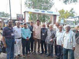 ऑन डिमांड रेल्वे गाड्यांना रावेर सावदा, निंभोरा येथे थांबा द्यावा जळगाव पुणे मुंबईसाठी नवीन गाड्या सुरू करण्याची जोरदार मागणी