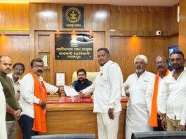 राष्ट्रीय अर्थसाह्य योजनेअंतर्गत निराधार विधवा महिलांना तात्काळ आर्थिक अनुदान द्या अन्यथा 26 जानेवारी प्रजासत्ताक दिनी निराधार विधवा महिलांसह तहसील कार्यालयासमोर शिवसेना (उद्धवसाहेब ठाकरे)आमरण उपोषणाचा इशारा