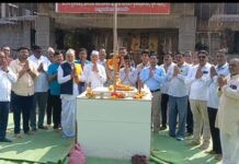 आदिशक्ती संत मुक्ताई यात्रोत्सवास ध्वजारोहणाने उत्साहात शुभारंभ