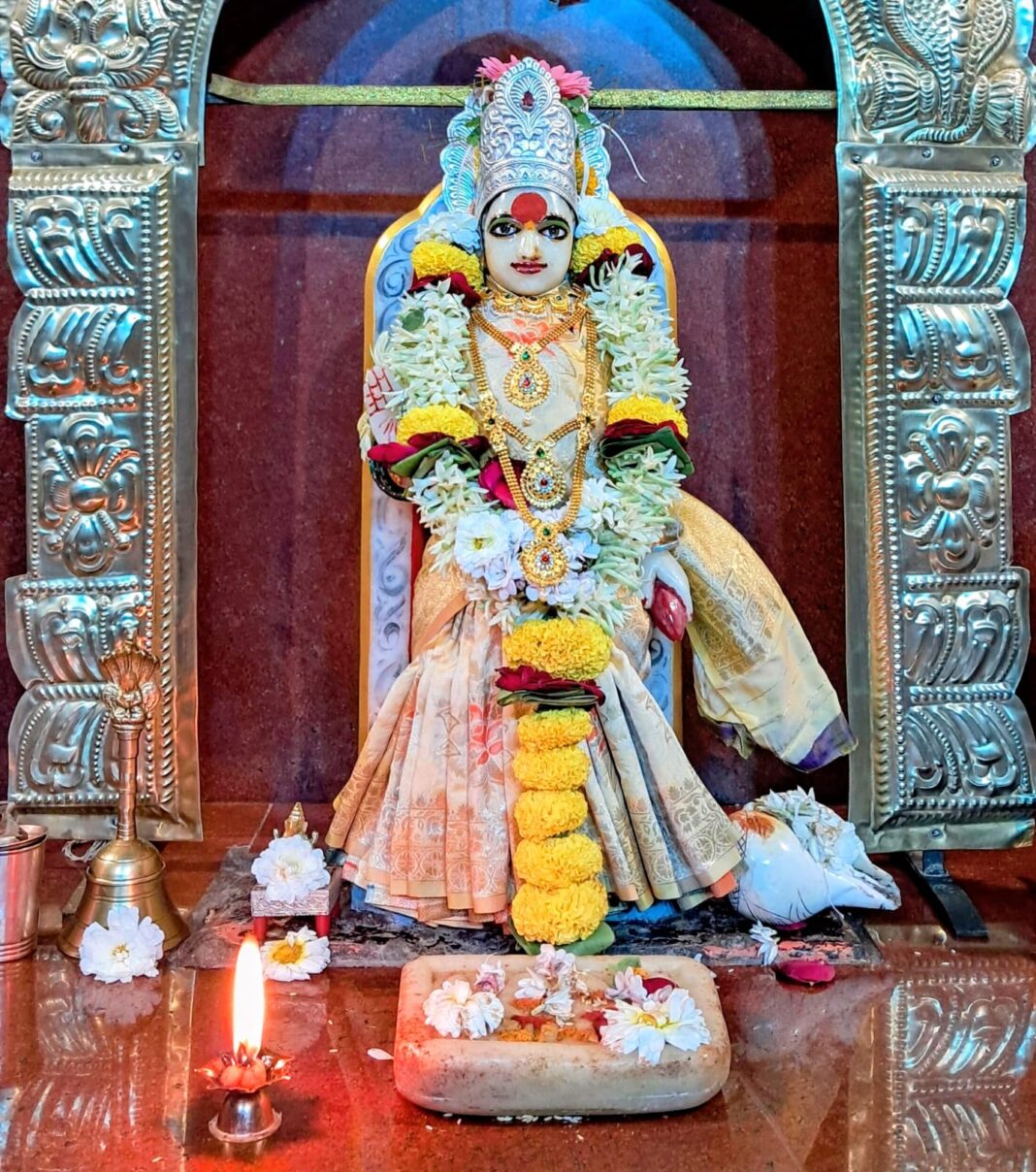 मुक्ताई यात्रोत्सवानंतर ‘आईसाहेबांचा’ क्षीणभाग दूर करण्यासाठी दि.१९ फेब्रुवारी रोजी श्रीक्षेत्र कोथळीत ‘प्रक्षाळ पूजा’…..साखर-लिंबू आणि औषधी काढ्याने होणार महाअभिषेक. मुक्ताई यात्रोत्सवानंतर ‘आईसाहेबांचा’ क्षीणभाग दूर करण्यासाठी दि.१९ फेब्रुवारी रोजी श्रीक्षेत्र कोथळीत ‘प्रक्षाळ पूजा’…..साखर-लिंबू आणि औषधी काढ्याने होणार महाअभिषेक.