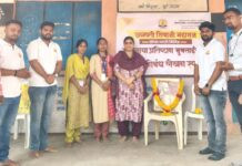 मुक्ताईनगर येथे योगमाया प्रतिष्ठान यांच्या वतीने युगपुरुष छत्रपती शिवाजी महाराज यांच्या जयंतीनिमित्त घेण्यात आली भव्य निबंध लेखन स्पर्धा.