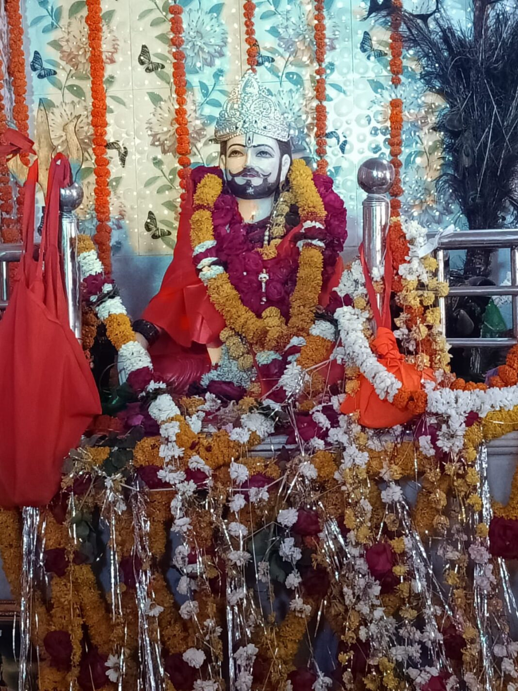 आज उचंदा येथे कानिफनाथ महाराजांचा यात्रा उत्सव… भक्तांची दर्शनासाठी होणारी मोठी गर्दी… आज उचंदा येथे कानिफनाथ महाराजांचा यात्रा उत्सव… भक्तांची दर्शनासाठी होणारी मोठी गर्दी…