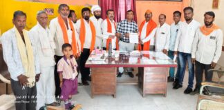 मलकापुर बसस्थानकावर सुविधांचा अभाव; शिवसेना (उबाठा) चे आगार व्यवस्थापकांना निवेदन मलकापुर बसस्थानकावर सुविधांचा अभाव; शिवसेना (उबाठा) चे आगार व्यवस्थापकांना निवेदन