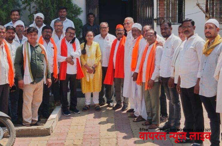 शिवसेना (उबाठा)पदाधिकाऱ्यांसह घिर्णी ग्रामस्थांचे म.रा.वि.वि कंपनी कार्यकारी अभियंता कार्यालयासमोर ठिय्या आंदोलन