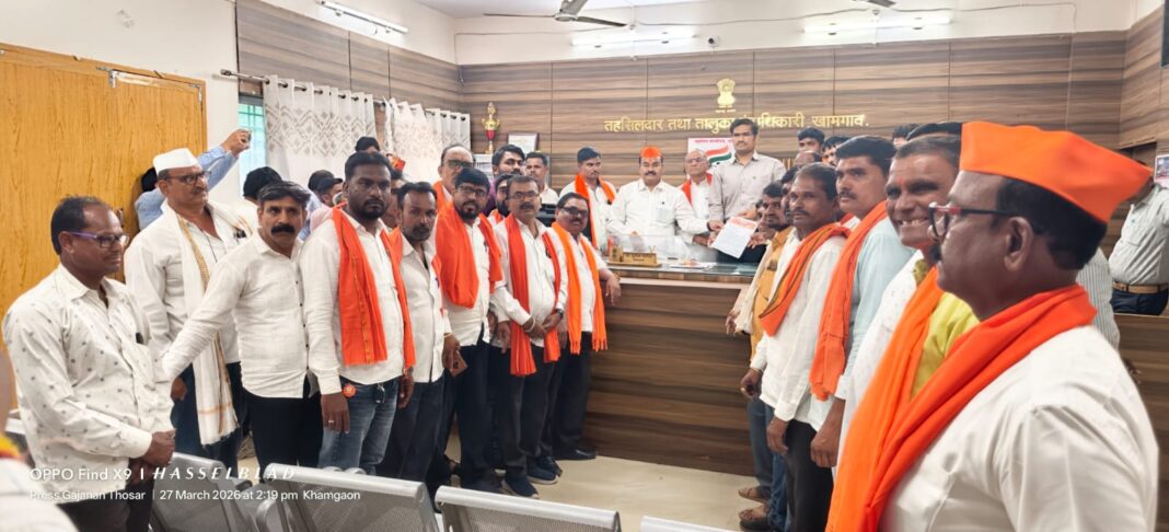 खामगांव न.प.ने वाढविला मालमत्ता कर रद्द करण्याची शिवसेना (उबाठा)ची उपविभागीय अधिकारी मार्फत मुख्यमंत्र्यांकडे मागणी