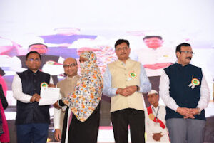 अमडापुर में विधि सेवा महाशिविर व शासकीय योजनाओं का महामेला आयोजित, 113 करोड़ रुपये के लाभों का वितरण 1 अमडापुर में विधि सेवा महाशिविर व शासकीय योजनाओं का महामेला आयोजित, 113 करोड़ रुपये के लाभों का वितरण