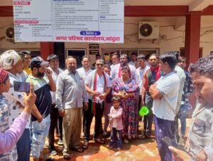 नांदुरा नगरपरिषदेसमोर समाजवादी पक्षाचे जन आक्रोश आंघोळ आंदोलन गैबीनगर पाणीप्रश्नावर संताप Viral News Live | हिंदी मराठी न्यूज़