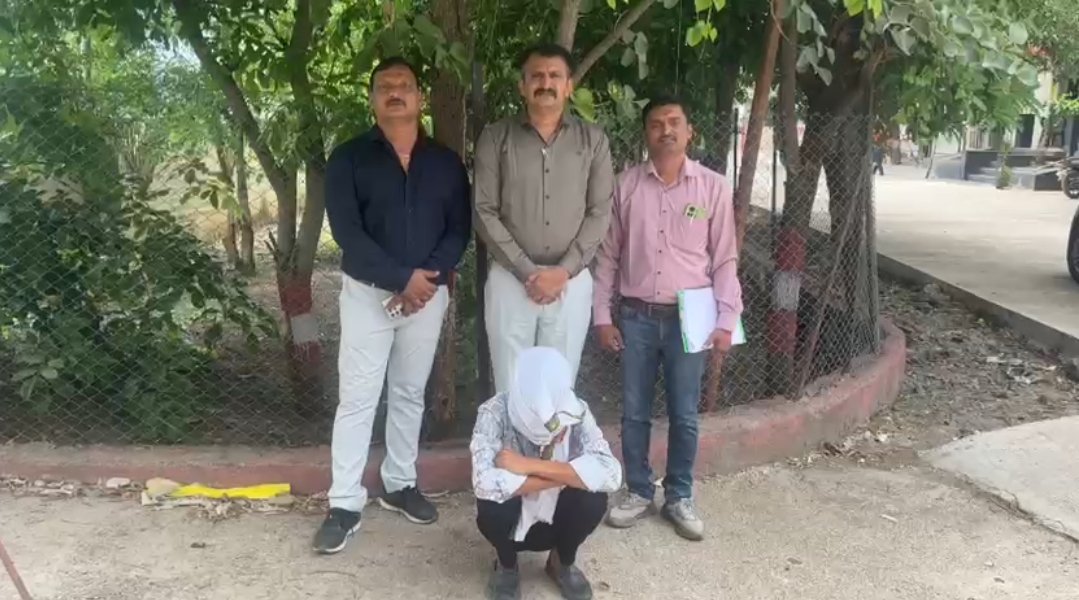 धाड येथील भोंडे पेट्रोल पंप चोरी प्रकरणाची उकल, एक आरोपी अटकेत; 1.05 लाखांची रोख रक्कम जप्त