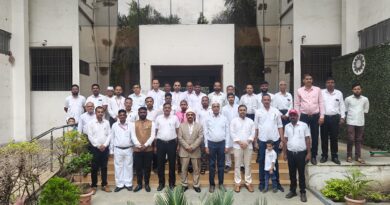 मलकापूरच्या कोलते अभियांत्रिकी महाविद्यालयात स्वातंत्र्य दिनाचा उत्साह; एनसीसी संचलनाने वेधले लक्ष मलकापूरच्या कोलते अभियांत्रिकी महाविद्यालयात स्वातंत्र्य दिनाचा उत्साह; एनसीसी संचलनाने वेधले लक्ष